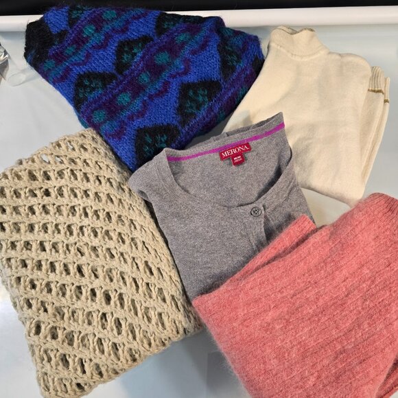 Wool Pieces Crafters Cutters Lot of 5 Repurpose Upcycle Recycle Flaws - Picture 2 of 11